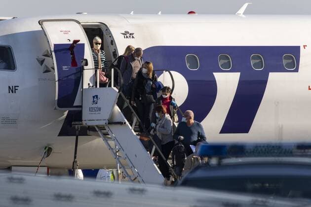 FlightHome - Polish citizens returning from Italy to Poland FlightHome - Polish citizens returning from Italy during the coronavirus outbreak on April 07, 2020 to Jasionka airport near Rzeszow, Poland EN_01423873_0014 