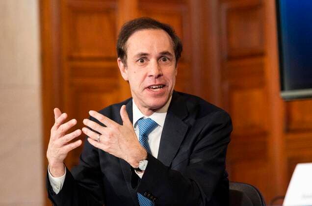 April 7, 2020, Albany, NY, U.S: April 7, 2020 - Albany, NY, United States: Dr. HOWARD ZUCKER, Commissioner of Health for New York State, speaking at a press Conference at the State Capitol. Albany U.S. - ZUMAb161 20200407_zap_b161_014 Copyright: xMichaelxBrochsteinx