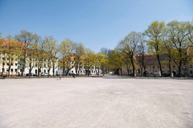 Muenchen, der Dultplatz am Mariahilfplatz in der Au normal wuerde jetzt die Maidult aufgebaut
