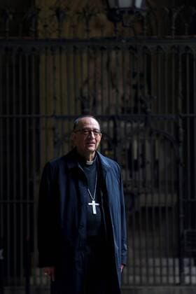 Barcelona s Archbishop and president of the Spanish Episcopal Conference (SEC), Juan Jose Omella, is seen during an interview at the Cathedral in Barcelona, Spain, 08 April 2020. According to the Archbishop, we all have to pray but also fight; We ave to apply the saying God helps those who help themselves . Barcelona s Archbishop Juan Jose Omella !ACHTUNG: NUR REDAKTIONELLE NUTZUNG!  Copyright: xQuiquexGarciax GRAFCAT4449 20200408-637219450867294548