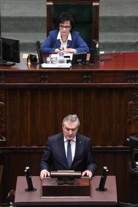 9th Special Sitting of the Sejm during the coronavirus outbreak Piotr Glinski, Elzbieta Witek 9th Special Sitting of the Sejm during the coronavirus outbreak on April 08, 2020 in Warsaw, Poland EN_01422587_1531 