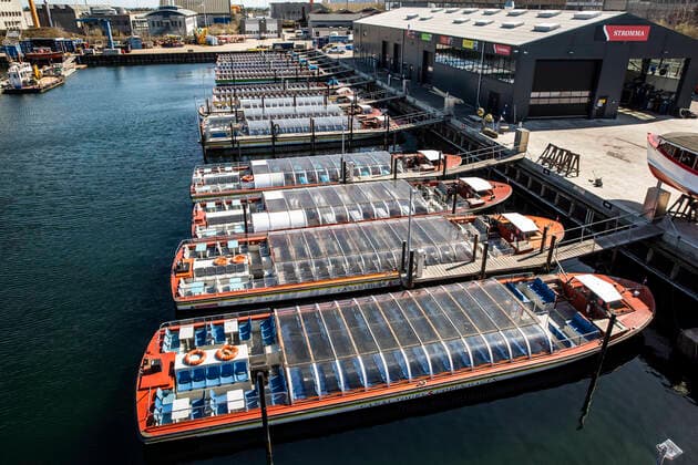 Stromma Canal Tours Copenhagens baade ligger stille ligger ved Industrilynetten i Koebenhavn onsdag den 8. april 2020. Paa grund af COVID-19 er det ikke muligt at komme paa havnerundfart i paasken.. , Denmark Copyright: ÓlafurxSteinarxRyexGestsson ÓlafurxSteinarxGestssonx COP106 spdk20200408-145420-L