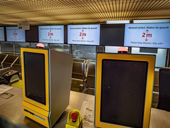 Berlin Reinickendorf OT Tegel, Flughafen Berlin Tegel TXL, leer während Covid-19 Corona Berlin