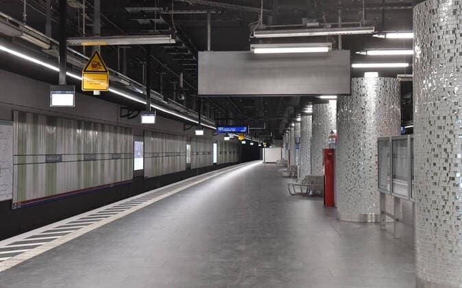 08.04.2020, xblx, Ein Corona Tag in Frankfurt, keine Menschen im Hauptbahnhof (Tief), emwirt Frankfurt am Main