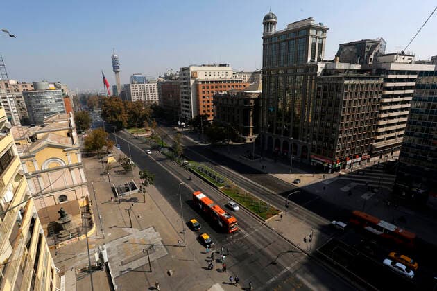 Santiago 9 April 2020 Environment from the air in Alameda during the coronavirus pandemic quarantine Marcelo Hernandez Aton Chile, Santiago Chile Aton 411014  Copyright: MARCELOxHERNANDEZ ATONxCHILE