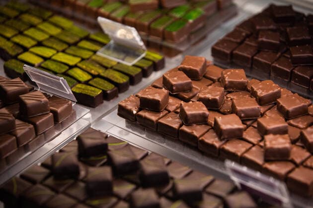 Paris, France, April 9, 2020 - Didier Fourreau chocolate factory is at work for the Easter holidays, despite the Coronavirus epidemic (Covid-19).  Copyright: xAlexisxSciardx