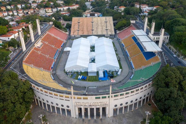 SÃO PAULO, SP - 10.04.2020: FIELD HOSPITAL IN PACAEMBU - Drone photos, taken from the field hospital at the Pacaembu stadium, created for the Covid-19 crisis, in São Paulo, SP. x1903224x  AndrexChaco