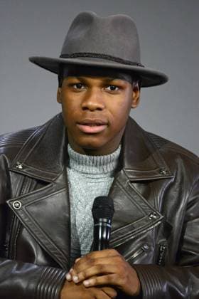 John Boyega at in-store appearance for Meet the Actor: John Boyega from Star Wars: The Force Awakens, The Apple Store Soho, New York, NY December 18, 2015. Photo By: Derek Storm Everett Collection For usage credit please use; Derek Storm Everett Collection !ACHTUNG AUFNAHMEDATUM GESCHÃ„TZT! PUBLICATIONXNOTxINxCANxCHNxFRAxITAxJPNxNORxPOLxRUSxESPxUKxUSA Copyright: xDerekxStorm EverettxCollectionx 1518D01 XQ001