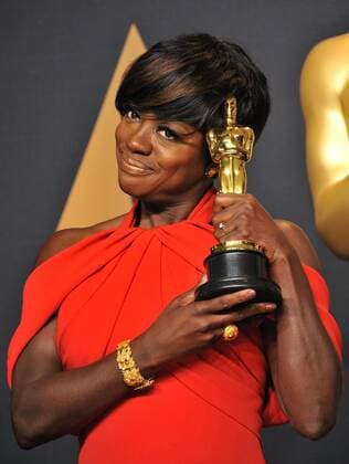 Viola Davis, Best supporting actress for FENCES in the press room for The 89th Academy Awards Oscars 2017 - Press Room, The Dolby Theatre at Hollywood and Highland Center, Los Angeles, CA February 26, 2017. Photo By: Elizabeth Goodenough Everett Collection For usage credit please use; Elizabeth Goodenough Everett Collection !ACHTUNG AUFNAHMEDATUM GESCHÃ„TZT! PUBLICATIONXNOTxINxCANxCHNxFRAxITAxJPNxNORxPOLxRUSxESPxUKxUSA Copyright: xElizabethxGoodenough EverettxCollectionx 1726F09 UH022