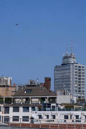 Milan, Coronavirus Covid emergency 19 - Checks to face the Easter exodus. In the photo: The police helicopter flies over Piazza della Repubblica. (Francesco Bozzo Fotogramma, Milan - 2020-04-11) p.s. la foto e utilizzabile nel rispetto del contesto in cui e stata scattata, e senza intento diffamatorio del decoro delle persone rappresentate  Copyright: xFrancescoxBozzox xFOTOGRAMMAx