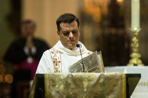 April 11, 2020, Madrid, MADRID, SPAIN: Easter Vigil in the Almudena Cathedral (Madrid) during thetennth day after the Government declared the state of alarm in Spain and recommended people to stay at home to fight coronavirus COVID-19 on April 11, 2020 in Madrid, Spain Madrid SPAIN - ZUMAa181 20200411_zaa_a181_001 Copyright: xJoaquinxCorcherox