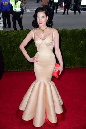 Dita Von Teese (wearing Zac Posen) at arrivals for Charles James: Beyond Fashion Opening Night at The Metropolitan Museum of Art Annual Gala - Part 2, The Costume Institute, New York, NY May 5, 2014. Photo By: Gregorio T. Binuya Everett Collection For usage credit please use; Gregorio T. Binuya Everett Collection !ACHTUNG AUFNAHMEDATUM GESCHÃ„TZT! PUBLICATIONXNOTxINxCANxCHNxFRAxITAxJPNxNORxPOLxRUSxESPxUKxUSA Copyright: xGregorioxT.xBinuya EverettxCollectionx 1405M04 XX001
