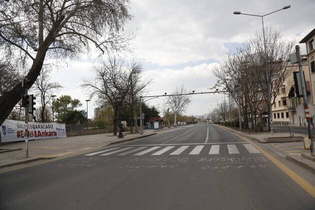 Turkey™s capital Ankara™s normally crowded but now mostly deserted streets after the two-day curfew declared by the government to slow coronavirus spread, in Ankara, Saturday, April 11, 2020. 16718085