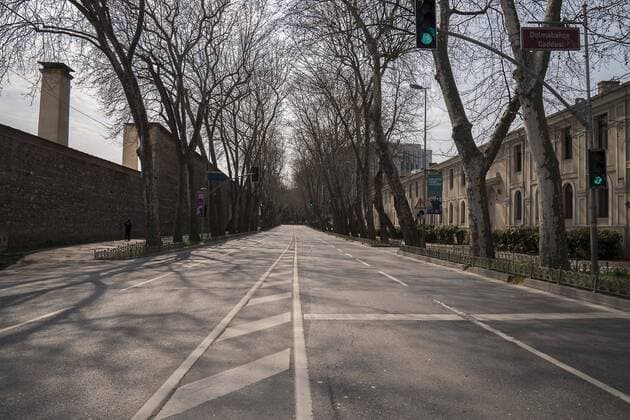 Istanbul™s normally crowded but now mostly deserted Kadikoy district streets after the two-day curfew declared by the government to slow coronavirus spread, in Istanbul, Saturday, April 11, 2020. Copyright: MuratxBaykara 16718148