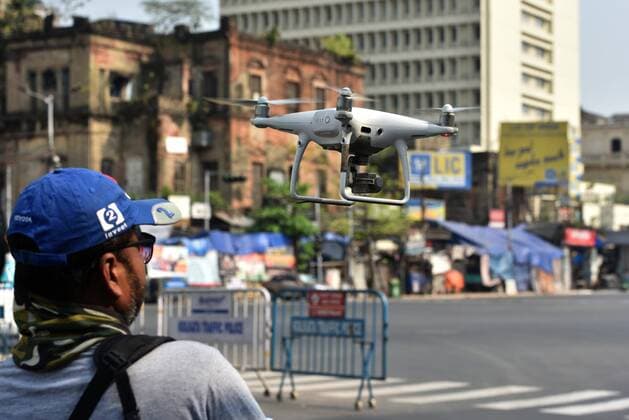 KOLKATA, INDIA APRIL 11: Kolkata Police department drone is launched to monitor the area on day eighteen of the 21 day lockdown to fight the coronavirus, at Esplanade, on April 11, 2020 in Kolkata, India. (Photo by Samir Jana Hindustan Times ) India Goes Into 21 Day Lockdown Due To Coronavirus COVID 19