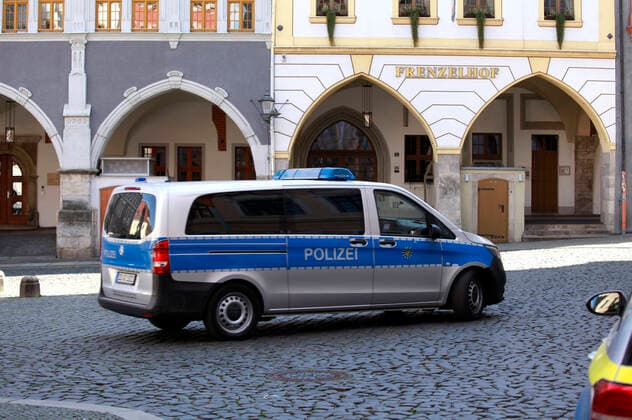 In Görlitz kontrolliert die Polizei die Einhaltung der Allgemeinverfügung. Es gab einen Internetaufruf für eine Demonstration zur Aufklärung der wahren Umstände von CoVid 19. Görlitz, 11.04.2020