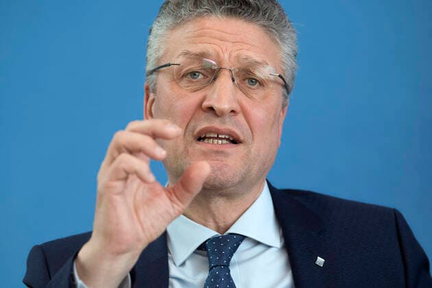 Prof. Lothar H. Wieler - PK Coronavirus DEU, Deutschland, Germany, Berlin, 09.04.2020 Prof. Lothar H. Wieler, Praesident Robert Koch-Institut, waehrend der Bundespressekonferenz zum Thema Unterrichtung der Bundesregierung zum Umgang und der Bekaempfung mit dem Coronavirus in Berlin. Prof. Lothar H. Wieler, President of Germany s Robert Koch Institute, during a press call at the Bundespressekonferenz concerning on the spread of novel coronavirus in Berlin. The number of people infected with the novel coronavirus Covid-19 in Germany jumped again official data showed, for example by the Robert Koch Institute, Germany s centre for disease control and prevention.