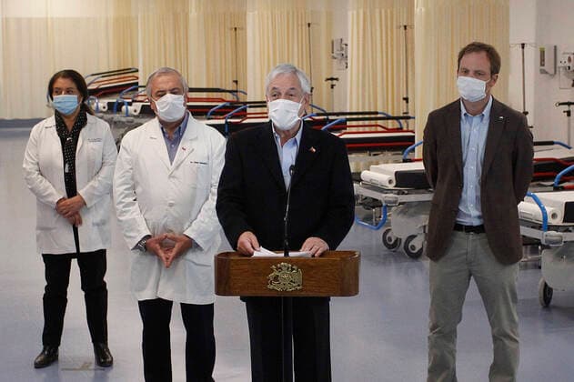 Santiago, April 12, 2020 The President of the Republic, Sebastian Pinera, accompanied by the Minister of Health, Jaime Manalich, launches the new Felix Bulnes Hospital Dragomir Yankovic Aton Chile, Santiago Chile Aton 411473  Copyright: DRAGOMIRxYANKOVIC ATONxCHILE
