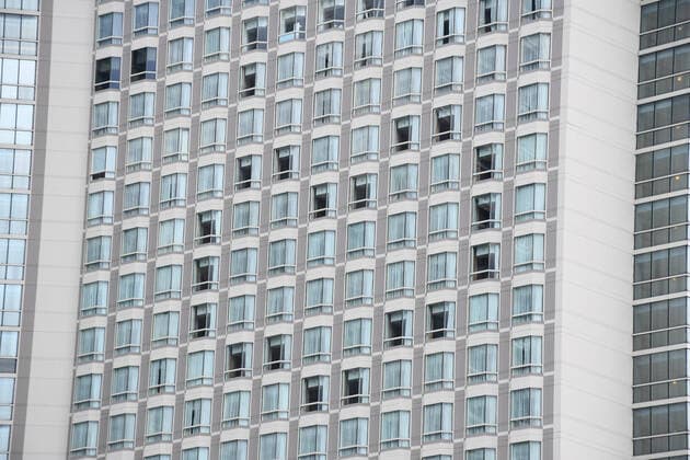 April 12, 2020, Jakarta, Indonesia: The Grand Hyatt Plaza Indonesia hotel forms a heart with open windows to say From Jakarta With Love , a form of concern for the condition of Jakarta s tourism due to the coronavirus pandemic. Jakarta Indonesia - ZUMA 20200412_mda_r173_096 Copyright: xDasrilxRoszandix
