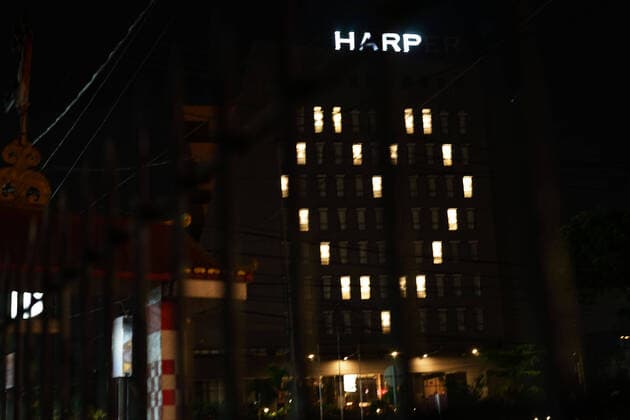 Hotels In Indonesia Showing Solidarity Amid The Coronavirus Outbreak - 12 April 2020. A Hotels turns on the room lights and forms a sign of love during the action of solidarity, empathy, and the spirit of togetherness towards the deserted tourism conditions amid coronavirus outbreak in Indonesia, on April 12, 2020. The Indonesian government has confirmed 4,241 cases, with 373 deaths and 359 recoveries due to coronavirus (COVID-19). (Photo by Sigit Prasetya INA Photo Agency imago images) 