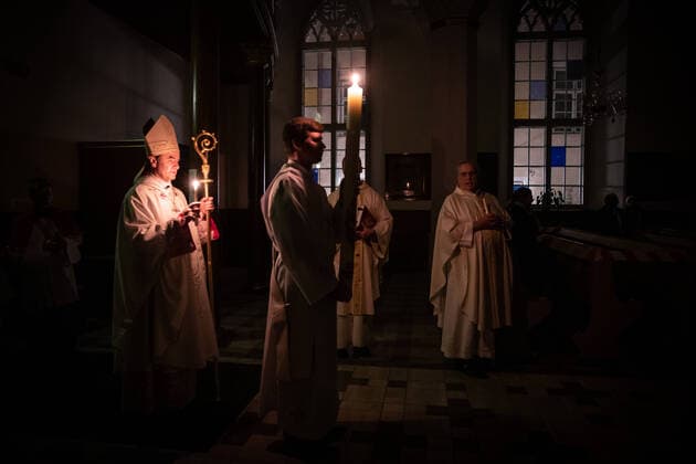 Tallinn, 11.04.2020 Easter Mass on saturday from an empty Sts. Peter and Paul Cathedral church. FOTO: MADIS VELTMAN POSTIMEES TALLINN HARJUMAA ESTONIA  Copyright: xMADISxVELTMANx