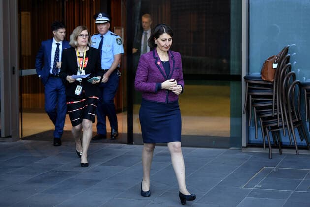 GLADYS BEREJIKLIAN CORONAVIRUS PRESSER, NSW Premier Gladys Berejiklian arrives to speak to the media during a press conference in Sydney, Tuesday, April 14, 2020. ( NO ARCHIVING, EDITORIAL USE ONLY, NO USE IN BOOKS WITHOUT CONSENT SYDNEY NSW AUSTRALIA  Copyright: xJOELxCARRETTx 20200414001463383177