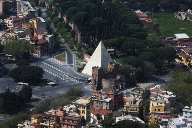 Rome, the Carabinieri Flight Department patrols the city from above on Easter Monday  Copyright: xRomax xIPAx xRomax