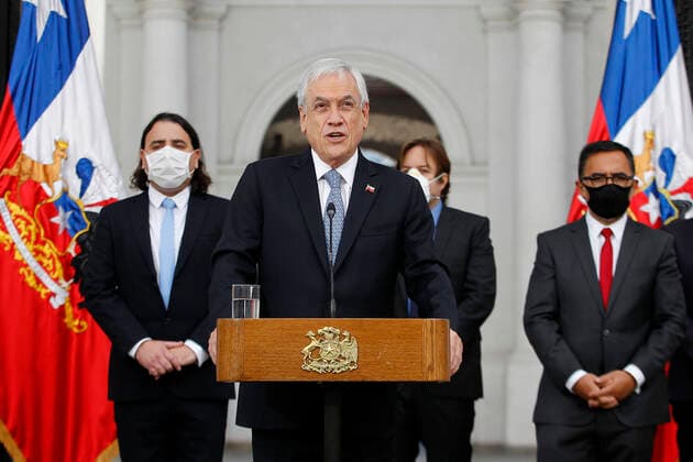 Santiago, April 14, 2020 The President of the Republic, Sebastian Pinera, accompanied by the Minister of Education, Raul Figueroa, holds a meeting with the president of the National Council of Television, Catalina Paro  Copyright: DRAGOMIRxYANKOVIC ATONxCHILE