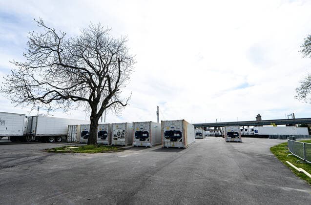 April 14, 2020, New York Manhattan, USA: 69 refrigerated trailers sat in a parking lot outside of Icahn Stadium on Randall s Island. The island has recently been transformed into a temporary morgue for the dead, as trenches are being dug on Hart Island in the NYC to store unclaimed bodies. Death toll in N.Y. 6,182 as confirmed cases 106,813 04 11 20. New York Manhattan Randalls Island Icahn Stadium New York Manhattan USA - ZUMAs252 20200414_znp_s252_007 Copyright: xMarcusxSantosx