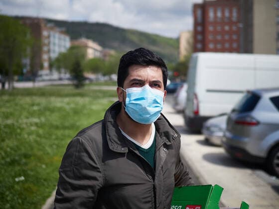 April 14, 2020, Pamplona, Navarra, SPAIN: A man in mask poses for photo during the coronavirus pandemic COVID19 and the Alarm State in Pamplona, Spain, on April 14, 2020. Pamplona SPAIN - ZUMAa181 20200414_zaa_a181_003 Copyright: xEduardoxSanzx