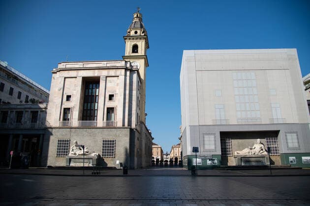 Italy: Turin lockdown 14th April 2020 A view shows and a deserted Turin on April 14, 2020 in Italy, during the country s lockdown aimed at curbing the spread of the COVID-19 infection, caused by the novel coronavirus. Turin Piedmont Turin Italy Copyright: AlbertoxGandolfo