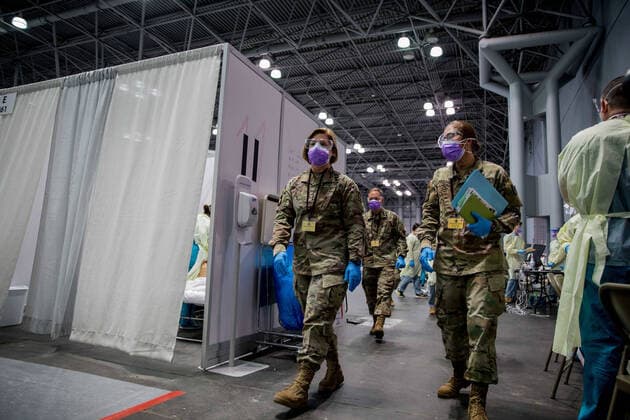 April 15, 2020, Manhattan, New York, United States Of America: NEW YORK (April 14, 2020) Col. Kimberlee Aiello, right, commanding officer of the 44th Medical Brigade, gives Lt. Gen. Laura Richardson, commanding general of U.S. Army North, a tour of the patient care area of the Javits New York Medical Station, April 12, 2020. In support of the Department of Defense COVID-19 response, U.S. Northern Command, through U.S. Army North, is providing military support to the Federal Emergency Management Agency to help communities in need. Manhattan United States Of America - ZUMAs214 20200415_zaa_s214_004 Copyright: xSMGx
