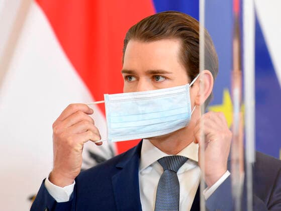 Wien 14.04.2020, Bundeskanzleramt, Wien, AUT, Akutelle Entwicklungen zur Coronaerkrankung in Oesterreich, Pressekonferenz Aktuelles zur Coronakrise , im Bild Bundeskanzler Sebastian Kurz (OeVP) during a press conference of Austrian Goverment about the Coronavirus Pandemie at the Bundeskanzleramt in Wien, Austria on 2020 04 14.