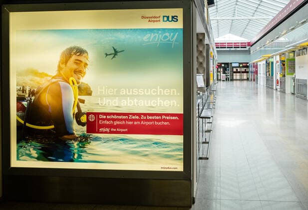 Düsseldorf Flughafen Düsseldorf, 18.04.2020 Menschenleerer Reisemarkt Düsseldorf Flughafen
