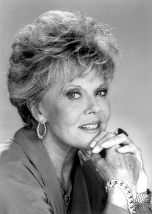 TRAPPER JOHN, M.D., Janis Paige, 1979-86, TM and Copyright 20th Century Fox Film Corp. All rights reserved. courtesy Everett Collection 20thCentFox Courtesy Everett Collection !ACHTUNG AUFNAHMEDATUM GESCHÃ„TZT! PUBLICATIONXNOTxINxCANxCHNxFRAxITAxJPNxNORxPOLxRUSxESPxUKxUSA Copyright: x20thCentFox CourtesyxEverettxCollectionx TBDTRJO FE022