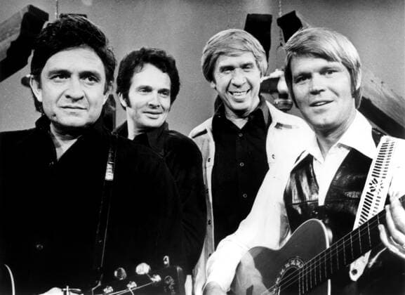 GLEN CAMPBELL GOODTIME HOUR, Johnny Cash, Merle Haggard, Buck Owens, Glen Campbell, 1969-72 Courtesy Everett Collection !ACHTUNG AUFNAHMEDATUM GESCHÃ„TZT! PUBLICATIONXNOTxINxCANxCHNxFRAxITAxJPNxNORxPOLxRUSxESPxUKxUSA Copyright: xCourtesyxEverettxCollectionx TCDGLCA EC001