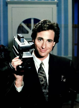 AMERICA S FUNNIEST HOME VIDEOS, host Bob Saget, 1990-, ABC Courtesy: Everett Collection ABC Courtesy Everett Collection !ACHTUNG AUFNAHMEDATUM GESCHÃ„TZT! PUBLICATIONXNOTxINxCANxCHNxFRAxITAxJPNxNORxPOLxRUSxESPxUKxUSA Copyright: xABC CourtesyxEverettxCollectionx T4DAMFU EC001