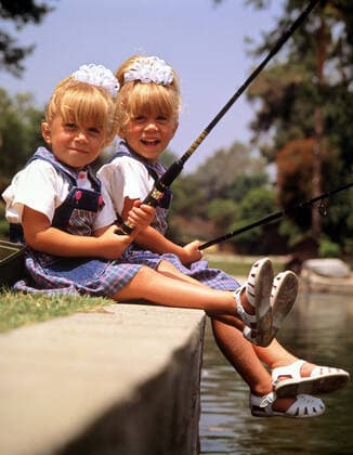 FULL HOUSE, Ashley Olsen, Mary Kate Olsen, 1987-95, (c)Warner Bros. Television courtesy Everett Collection Warner Bros Courtesy Everett Collection !ACHTUNG AUFNAHMEDATUM GESCHÃ„TZT! PUBLICATIONXNOTxINxCANxCHNxFRAxITAxJPNxNORxPOLxRUSxESPxUKxUSA Copyright: xWarnerxBros CourtesyxEverettxCollectionx T4DFUHO EC006