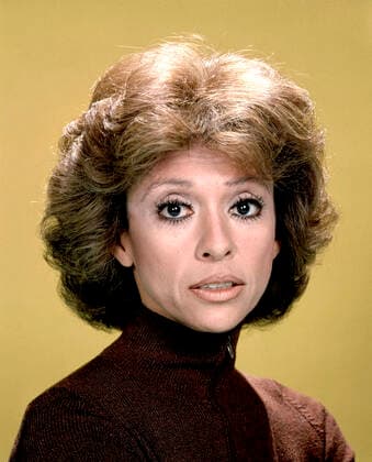 TALES FROM THE HOLLYWOOD HILLS: CLOSED SET, Rita Moreno, (aired November 18, 1988), 1987-1988, (c) WNET Thirteen Courtesy: Everett Collection WNET Thirteen Courtesy: Everett Collection !ACHTUNG AUFNAHMEDATUM GESCHÃ„TZT! PUBLICATIONXNOTxINxCANxCHNxFRAxITAxJPNxNORxPOLxRUSxESPxUKxUSA Copyright: xCourtesyxEverettxCollectionx T4DTAFR EC007