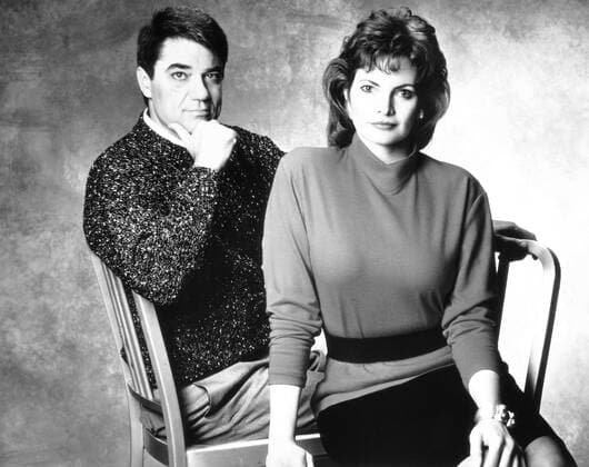 AT THE MOVIES, from left: Rex Reed, Dixie Whatley, 1986-199, Tribune Entertainment courtesy Everett Collection Courtesy Everett Collection !ACHTUNG AUFNAHMEDATUM GESCHÃ„TZT! PUBLICATIONXNOTxINxCANxCHNxFRAxITAxJPNxNORxPOLxRUSxESPxUKxUSA Copyright: xCourtesyxEverettxCollectionx TBDATTH EC006