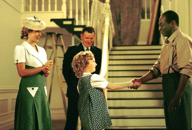 CHILD STAR: THE SHIRLEY TEMPLE STORY, (l to r): Connie Britton, John Diedrich, Ashely Orr, Hinton Battle, 2001 Courtesy Everett Collection !ACHTUNG AUFNAHMEDATUM GESCHÃ„TZT! PUBLICATIONXNOTxINxCANxCHNxFRAxITAxJPNxNORxPOLxRUSxESPxUKxUSA Copyright: xCourtesyxEverettxCollectionx TCDCHST EC001
