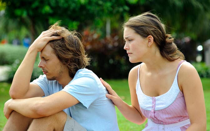 Girl comforts boy Couple argue and are not happy with each other Copyright: xwarrengoldswainx 741788