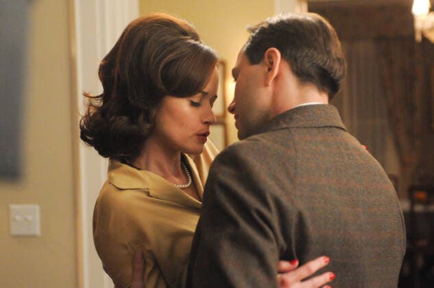 MAD MEN, (from left): Alexis Bledel, Vincent Kartheiser, Lady Lazarus , (Season 5, ep. 508, aired May 6, 2012), 2007-. photo: Michael Yarish AMC Courtesy: Everett Collection AMC courtesy Everett Collection !ACHTUNG AUFNAHMEDATUM GESCHÃ„TZT! PUBLICATIONXNOTxINxCANxCHNxFRAxITAxJPNxNORxPOLxRUSxESPxUKxUSA Copyright: xAMC courtesyxEverettxCollectionx TCDMAME EC498