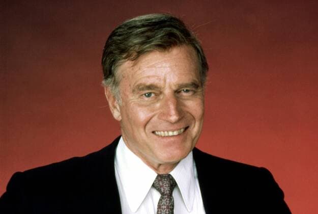 THE COLBYS, Charlton Heston, 1985-1987 Aaron Spelling Prods Courtesy Everett Collection !ACHTUNG AUFNAHMEDATUM GESCHÃ„TZT! PUBLICATIONXNOTxINxCANxCHNxFRAxITAxJPNxNORxPOLxRUSxESPxUKxUSA Copyright: xAaronxSpellingxProds CourtesyxEverettxCollectionx TSDCOLB EC003