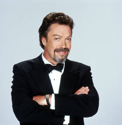 OVER THE TOP, Tim Curry, 1997, Season 1, ABC Courtesy: Everett Collection ABC Courtesy Everett Collection !ACHTUNG AUFNAHMEDATUM GESCHÃ„TZT! PUBLICATIONXNOTxINxCANxCHNxFRAxITAxJPNxNORxPOLxRUSxESPxUKxUSA Copyright: xABC CourtesyxEverettxCollectionx TCDOVTH EC026