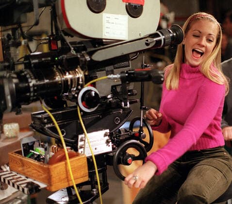 SABRINA, THE TEENAGE WITCH, Melissa Joan Hart, directing Super Hero , (Season 4, aired 01 21 2000), 1996-2003 ABC Courtesy Everett Collection !ACHTUNG AUFNAHMEDATUM GESCHÃ„TZT! PUBLICATIONXNOTxINxCANxCHNxFRAxITAxJPNxNORxPOLxRUSxESPxUKxUSA Copyright: xABC CourtesyxEverettxCollectionx TCDSATH EC019