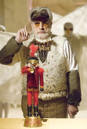 THE SECRET OF THE NUTCRACKER, (aka THE CHRISTMAS NUTCRACKER), Brian Cox, 2007. Courtesy Everett Collection !ACHTUNG AUFNAHMEDATUM GESCHÃ„TZT! PUBLICATIONXNOTxINxCANxCHNxFRAxITAxJPNxNORxPOLxRUSxESPxUKxUSA Copyright: xCourtesyxEverettxCollectionx TCDSEOF EC033