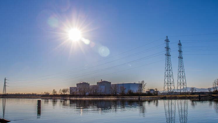 IMAGO Nature: Unsere Erde, Energiequellen, Kernenergie Fessenheim, France - February 17, 2019: View of the Fessenheim nuclear power plant in the village of the same name in Alsace. The nuclear power plant is the oldest and least powerful nuclear power plant in France and is located on the German-French border. The nuclear power plant is scheduled to be shut down by June 2020.