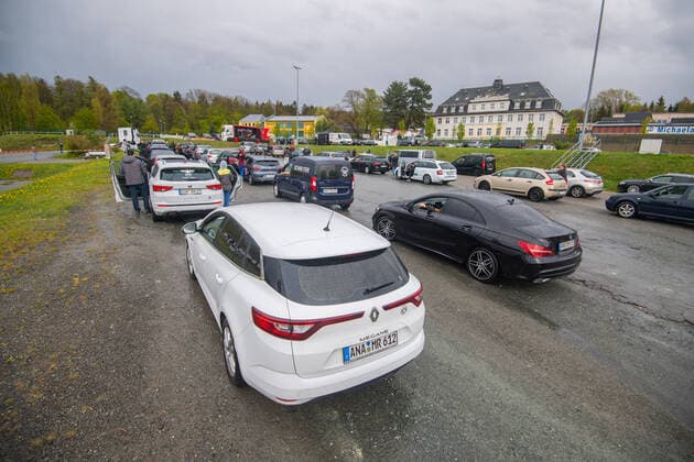 2020.05.01 Kätplatz Annaberg-Buchholz - Erstes Drive-In-Konzert in Annaberg-Buchholz mit Engel in Zivil und DJ Engel B