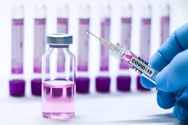 SOROCABA, SP - 03.05.2020: REMDESIVIR É NOVA ESPERANÇA PRA COVID19 - Conceptual photo of a vaccine for COVID-19 (new coronavirus) in a laboratory environment. x1909635x  CaduxRolim